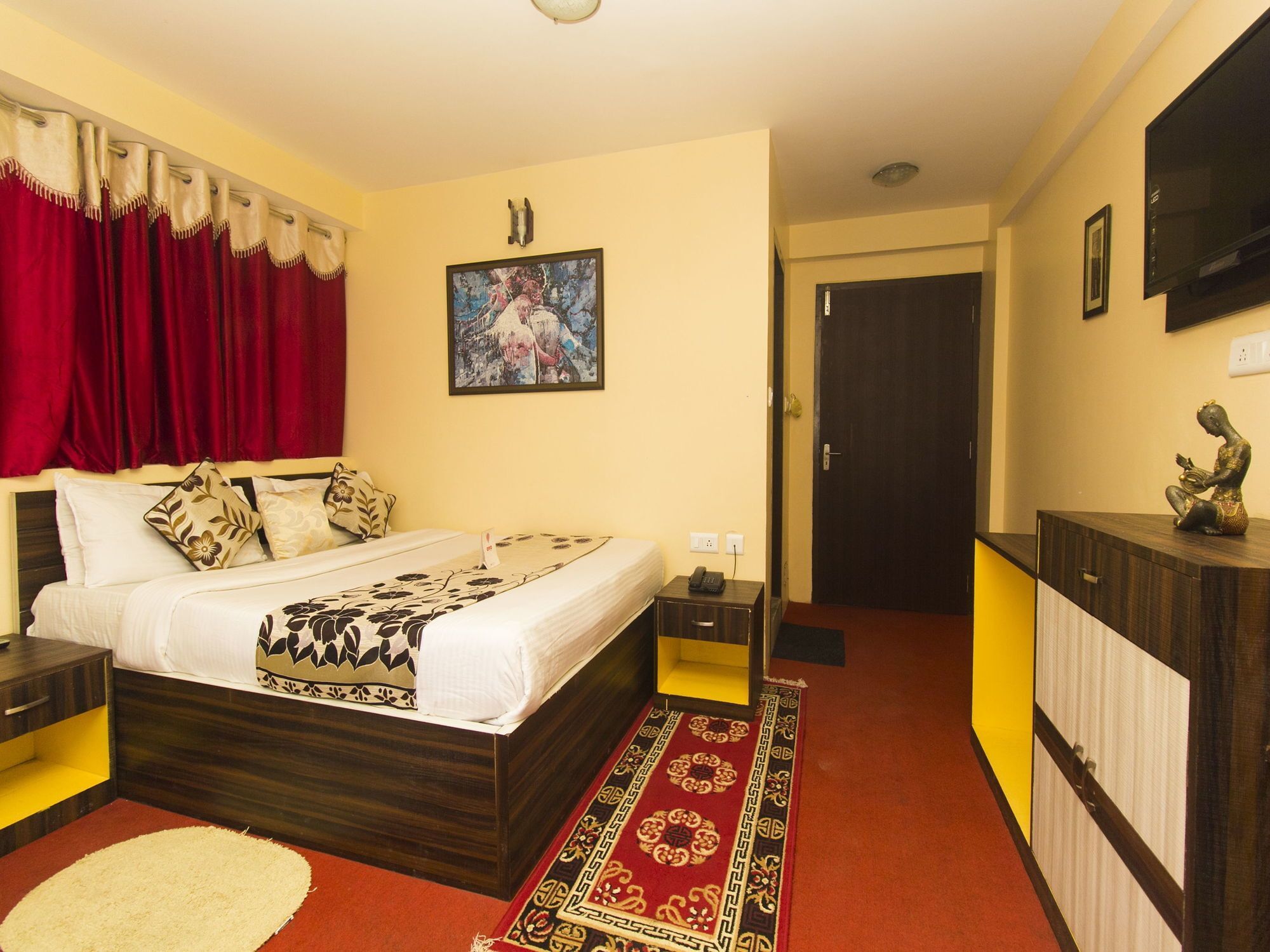 Oyo 4516 Golden Wind Horse Hotel Dardzsiling Kültér fotó