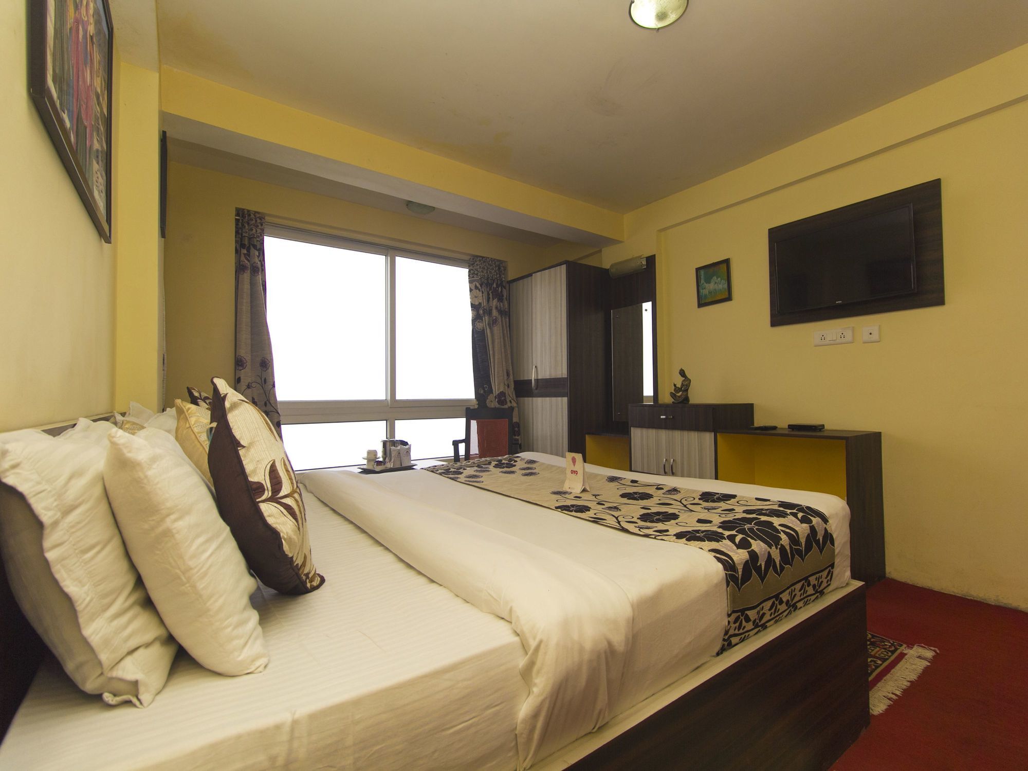 Oyo 4516 Golden Wind Horse Hotel Dardzsiling Kültér fotó